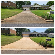 Breathtaking-House-Washing-Concrete-Cleaning-In-Pelham-AL 1