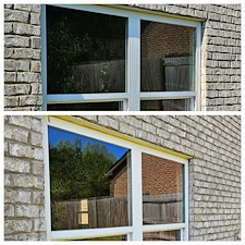 Crystal-clear-Traditional-Window-Cleaning-In-Cottondale-AL 3