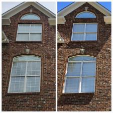 Superb-Waterfed-Pole-Window-Cleaning-In-Vestavia-Hills-AL 1