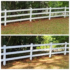 Unbelievable-House-Washing-Vinyl-Fence-Soft-Washing-Wood-Cleaning-In-Alabaster-AL 21